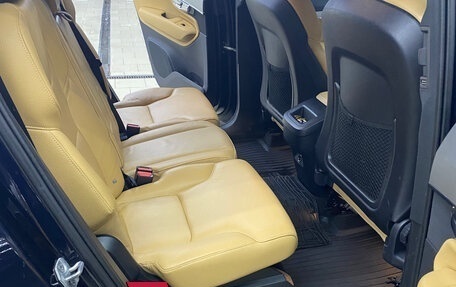 Volvo XC90 II рестайлинг, 2015 год, 3 000 000 рублей, 11 фотография