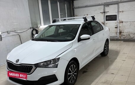 Skoda Rapid II, 2020 год, 750 000 рублей, 2 фотография