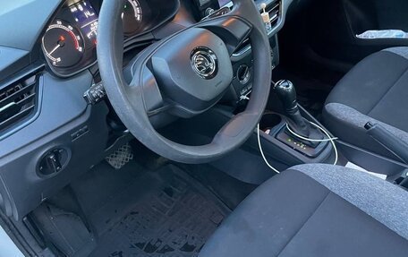 Skoda Rapid II, 2020 год, 750 000 рублей, 8 фотография