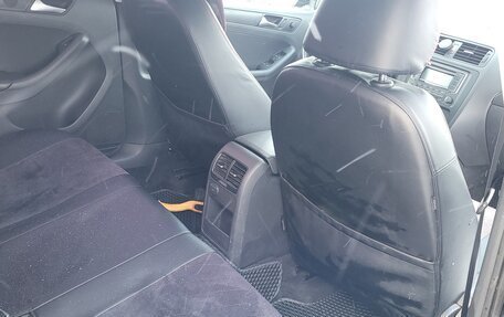 Volkswagen Jetta VI, 2013 год, 960 000 рублей, 10 фотография