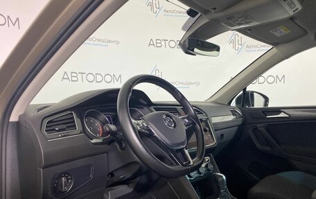 Volkswagen Tiguan II, 2019 год, 2 779 000 рублей, 9 фотография