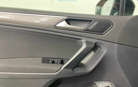 Volkswagen Tiguan II, 2019 год, 2 779 000 рублей, 16 фотография