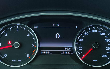 Volkswagen Touareg III, 2016 год, 2 997 000 рублей, 14 фотография