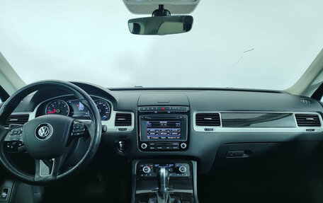 Volkswagen Touareg III, 2016 год, 2 997 000 рублей, 15 фотография