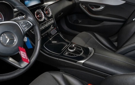 Mercedes-Benz C-Класс, 2017 год, 2 300 000 рублей, 14 фотография