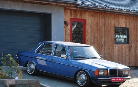 Mercedes-Benz W123, 1985 год, 1 700 000 рублей, 1 фотография