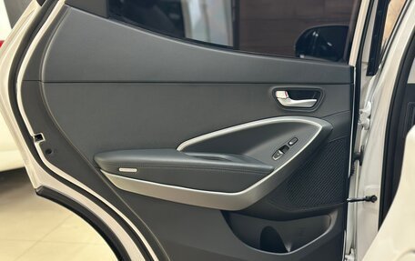 Hyundai Santa Fe III рестайлинг, 2017 год, 2 150 000 рублей, 30 фотография