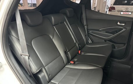 Hyundai Santa Fe III рестайлинг, 2017 год, 2 150 000 рублей, 39 фотография