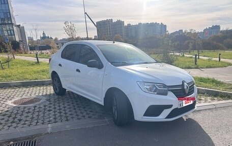 Renault Logan II, 2018 год, 680 000 рублей, 2 фотография