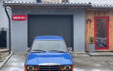 Mercedes-Benz W123, 1985 год, 1 700 000 рублей, 15 фотография