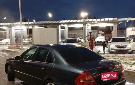 Mercedes-Benz E-Класс, 2002 год, 500 000 рублей, 8 фотография