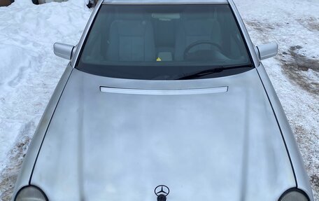 Mercedes-Benz E-Класс, 1995 год, 250 000 рублей, 6 фотография