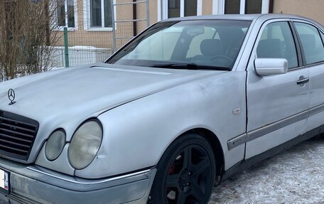 Mercedes-Benz E-Класс, 1995 год, 250 000 рублей, 7 фотография