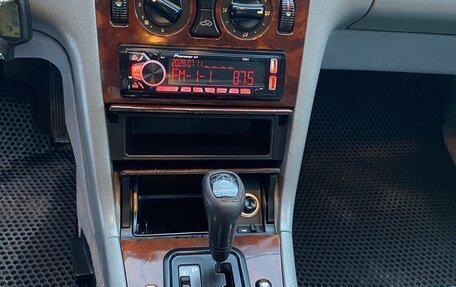 Mercedes-Benz E-Класс, 1995 год, 250 000 рублей, 16 фотография