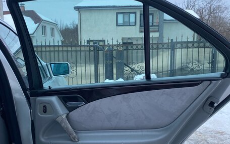 Mercedes-Benz E-Класс, 1995 год, 250 000 рублей, 25 фотография