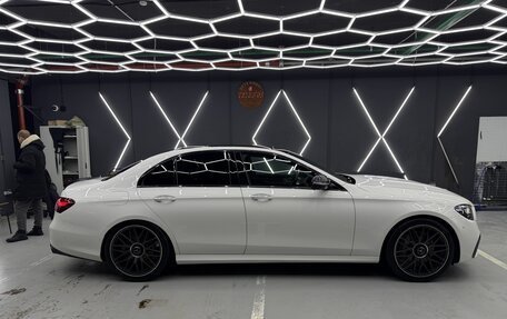 Mercedes-Benz E-Класс, 2020 год, 5 500 000 рублей, 5 фотография