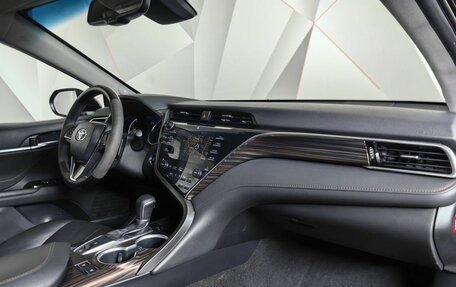 Toyota Camry, 2020 год, 2 495 000 рублей, 12 фотография