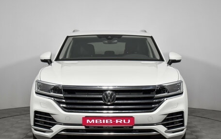 Volkswagen Touareg III, 2019 год, 4 450 000 рублей, 2 фотография