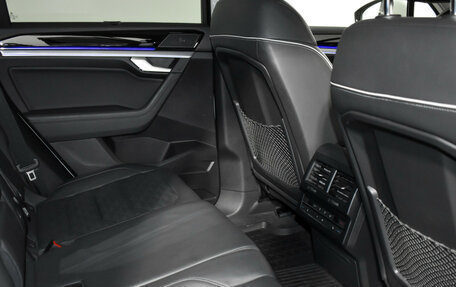 Volkswagen Touareg III, 2019 год, 4 450 000 рублей, 14 фотография