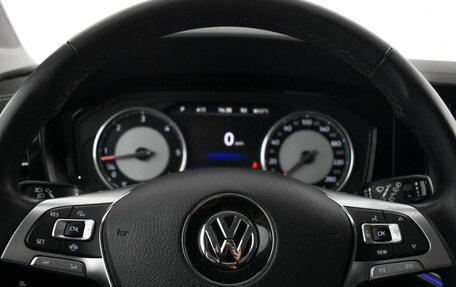 Volkswagen Touareg III, 2019 год, 4 450 000 рублей, 21 фотография