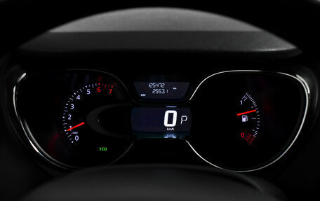 Renault Kaptur I рестайлинг, 2017 год, 1 349 000 рублей, 17 фотография