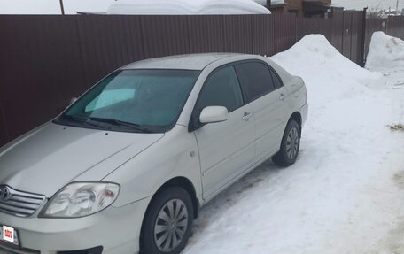 Toyota Corolla, 2004 год, 490 000 рублей, 2 фотография