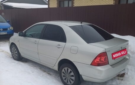 Toyota Corolla, 2004 год, 490 000 рублей, 3 фотография