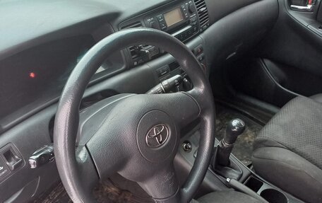 Toyota Corolla, 2004 год, 490 000 рублей, 7 фотография