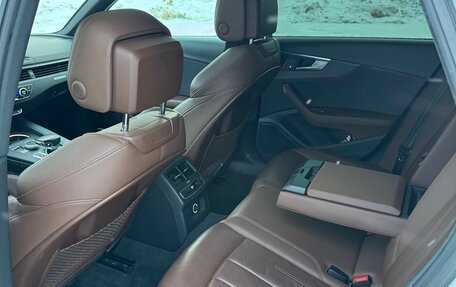 Audi A4, 2017 год, 2 800 000 рублей, 23 фотография