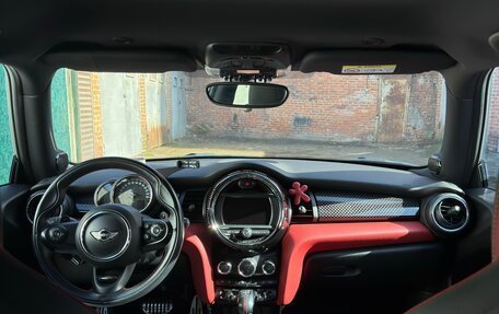 MINI Hatch, 2016 год, 2 500 000 рублей, 6 фотография