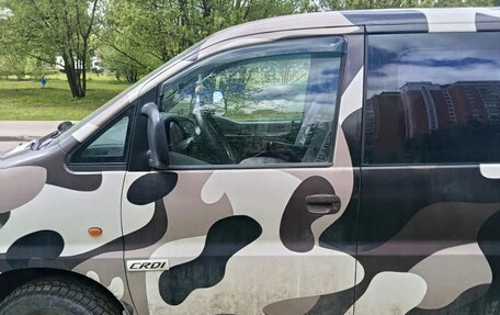 Hyundai H-1 II рестайлинг, 2008 год, 650 000 рублей, 3 фотография