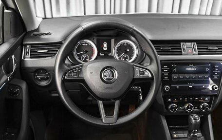 Skoda Octavia, 2017 год, 1 914 000 рублей, 13 фотография