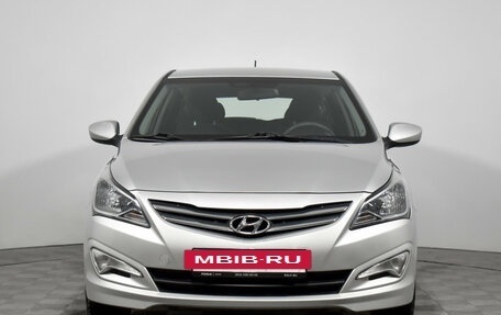 Hyundai Solaris II рестайлинг, 2015 год, 899 000 рублей, 2 фотография