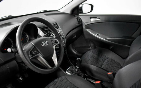 Hyundai Solaris II рестайлинг, 2015 год, 899 000 рублей, 9 фотография