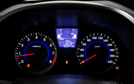 Hyundai Solaris II рестайлинг, 2015 год, 899 000 рублей, 17 фотография