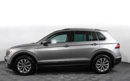 Volkswagen Tiguan II, 2017 год, 2 437 000 рублей, 8 фотография