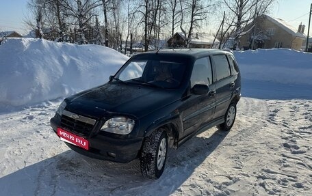 Chevrolet Niva I рестайлинг, 2006 год, 210 000 рублей, 2 фотография