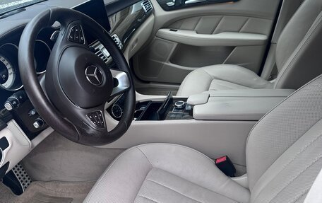 Mercedes-Benz CLS, 2015 год, 3 000 000 рублей, 7 фотография