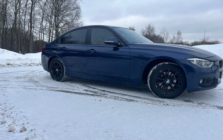 BMW 3 серия, 2017 год, 2 000 000 рублей, 6 фотография
