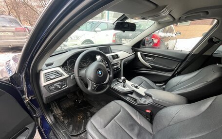 BMW 3 серия, 2017 год, 2 000 000 рублей, 16 фотография