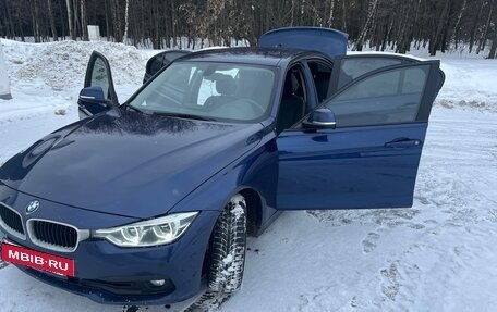 BMW 3 серия, 2017 год, 2 000 000 рублей, 15 фотография