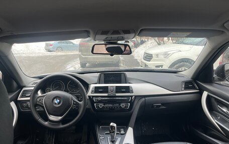 BMW 3 серия, 2017 год, 2 000 000 рублей, 20 фотография