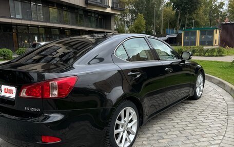 Lexus IS II рестайлинг 2, 2011 год, 1 550 000 рублей, 5 фотография