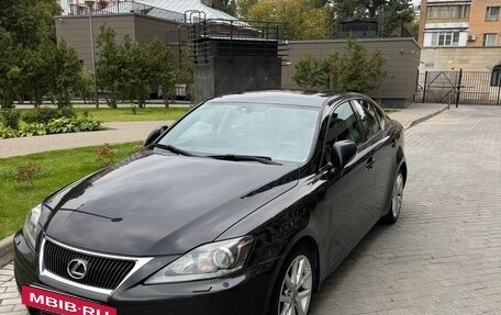 Lexus IS II рестайлинг 2, 2011 год, 1 550 000 рублей, 13 фотография