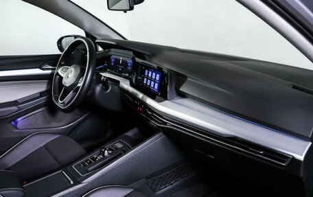 Volkswagen Golf VIII, 2020 год, 2 599 000 рублей, 11 фотография