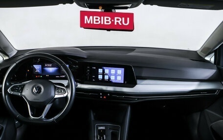 Volkswagen Golf VIII, 2020 год, 2 599 000 рублей, 17 фотография