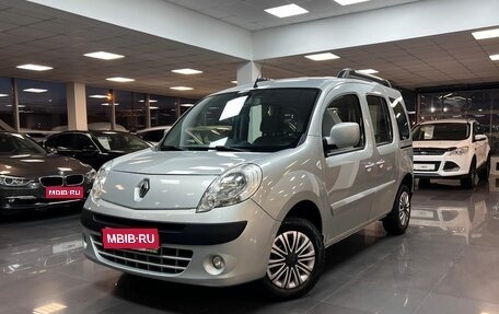 Renault Kangoo II рестайлинг, 2012 год, 845 000 рублей, 1 фотография