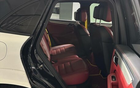 Porsche Macan I рестайлинг, 2014 год, 2 600 000 рублей, 7 фотография