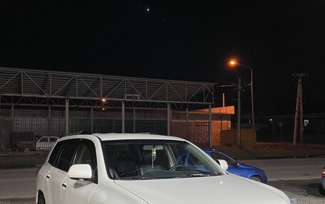 Toyota Highlander III, 2012 год, 1 550 000 рублей, 2 фотография