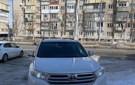 Toyota Highlander III, 2012 год, 1 550 000 рублей, 8 фотография